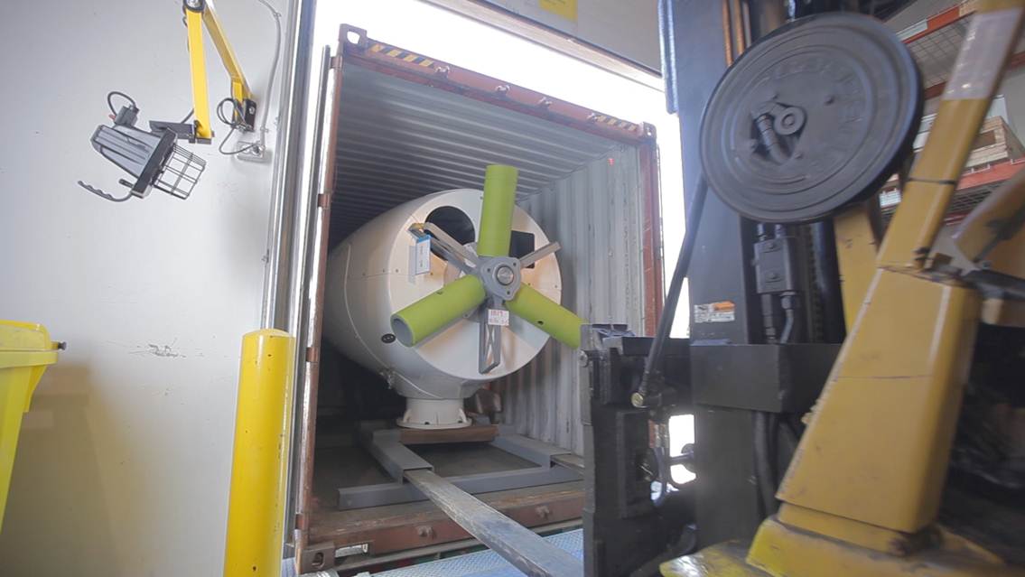 How-to-Build-a-Wind-Turbine-Shipping-and-Arrival-9